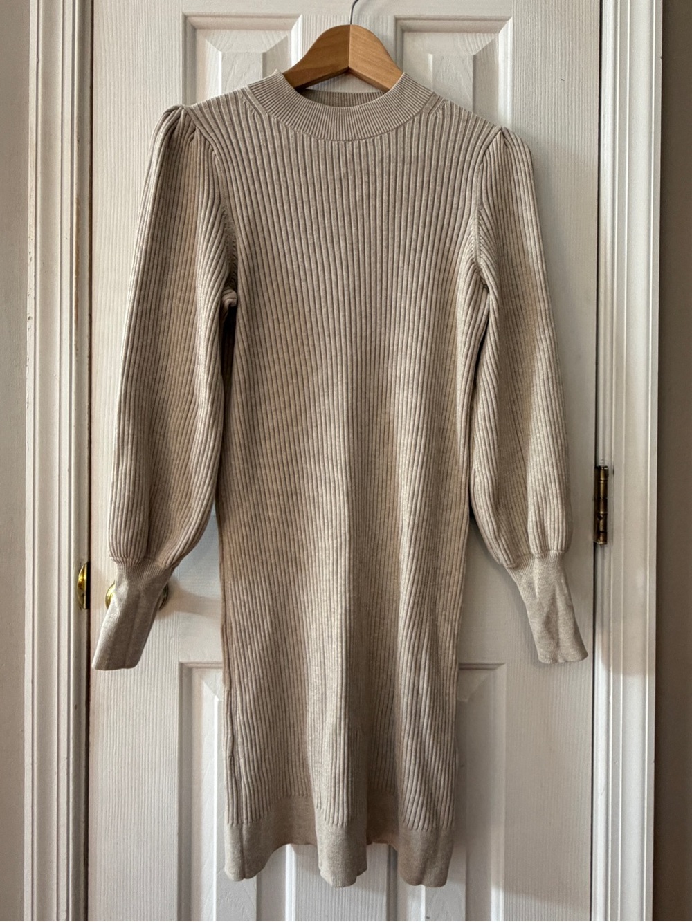 Banana Republic Oatmeal Beige Ribbed Puff-Sleave Knit Sweater Dress Size XS